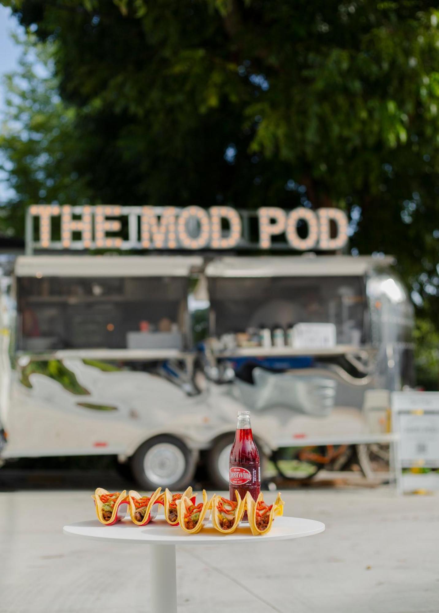 Little Mod Hotel At The University Charlottesville Esterno foto